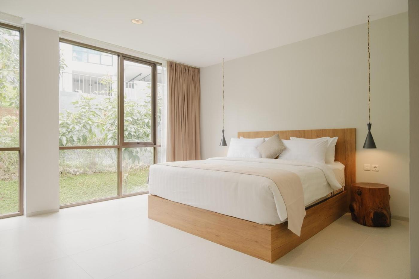 Ohara View 5 Bedrooms With A Private Swimming Pool * Bandung